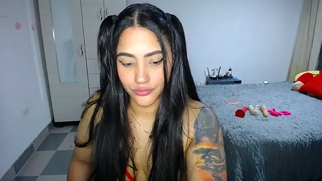 Genova 69 online show from 11/24/25, 05:18