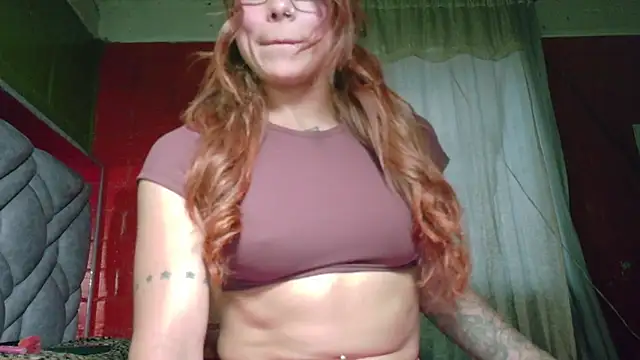Snapshot of daniia_johns chatting on 09/23/25, 10:46 daniia johns online show from 09/23/25, 10:46