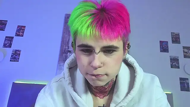 Snapshot of Alex_Vallley chatting on 10/06/25, 08:28 Alex Vallley online show from 10/06/25, 08:28