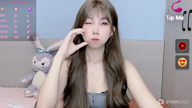 Evelyn-168 online show from 11/16/25, 07:47