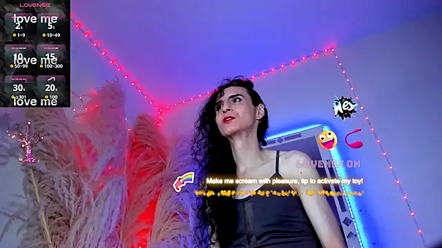 Snapshot of arthemisa_hot chatting on 09/17/25, 01:13 arthemisa hot online show from 09/17/25, 01:13