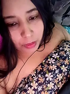 Snapshot of tokio32 chatting on 03/06/25, 12:32 tokio32 online show from 03/06/25, 12:32