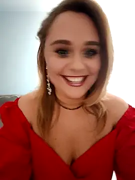 Snapshot of Juicy_PeachLux chatting on 03/21/25, 05:23 Juicy PeachLux online show from 03/21/25, 05:23