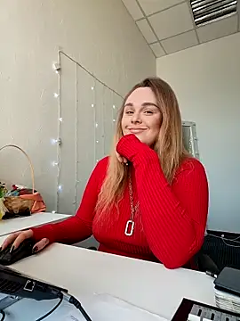 Snapshot of Juicy_PeachLux chatting on 10/04/25, 06:44 Juicy PeachLux online show from 10/04/25, 06:44