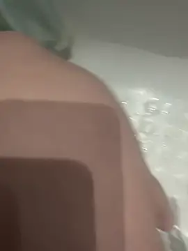 chrisssssss24 online show from 03/07/25, 06:22