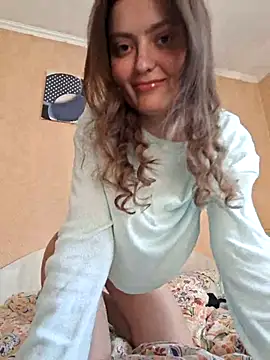 Snapshot of Beatris7 chatting on 03/16/25, 01:17 Beatris7 online show from 03/16/25, 01:17