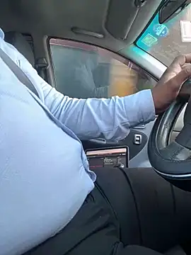 Snapshot of dam-her-boy chatting on 11/10/25, 02:32 dam-her-boy online show from 11/10/25, 02:32