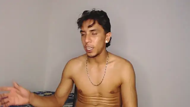 Monkey uchiha777 online show from 11/13/25, 02:54