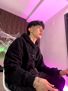 troy rouge online show from 10/27/25, 06:56