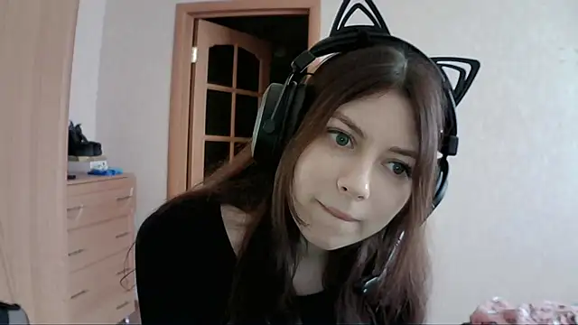 Snapshot of RendyDow chatting on 03/14/25, 08:53 RendyDow online show from 03/14/25, 08:53