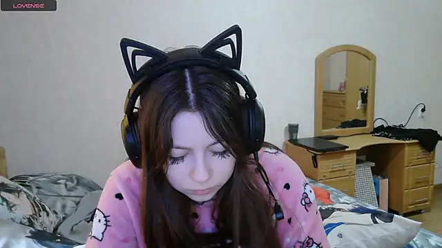 Snapshot of RendyDow chatting on 10/14/25, 08:48 RendyDow online show from 10/14/25, 08:48