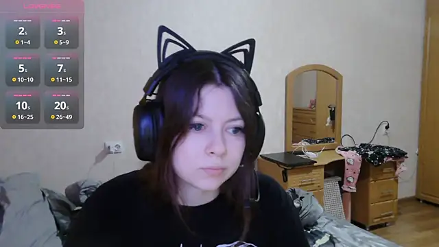 Snapshot of RendyDow chatting on 10/16/25, 08:26 RendyDow online show from 10/16/25, 08:26