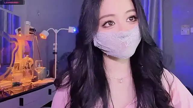 Snapshot of MI_KA22 chatting on 10/06/25, 04:32 MI KA22 online show from 10/06/25, 04:32