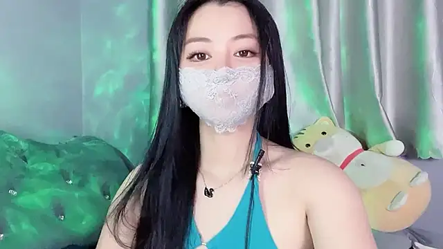 Snapshot of MI_KA22 chatting on 10/10/25, 04:50 MI KA22 online show from 10/10/25, 04:50