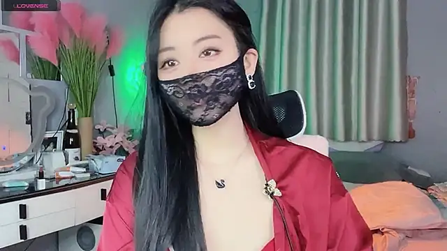 Snapshot of MI_KA22 chatting on 10/25/25, 07:08 MI KA22 online show from 10/25/25, 07:08