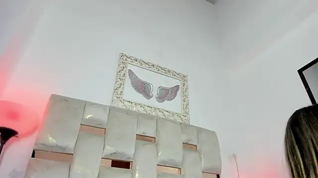 Snapshot of Lola_Blondie chatting on 11/13/25, 12:37 Lola Blondie online show from 11/13/25, 12:37