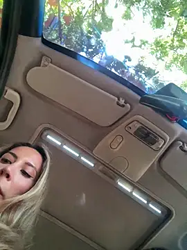 CarinaRose online show from 11/21/25, 04:05