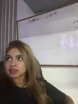  Gabytaylor online show from 10/15/25, 11:49