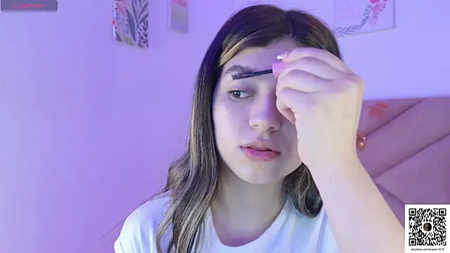 eva sin18 online show from 10/23/25, 11:14