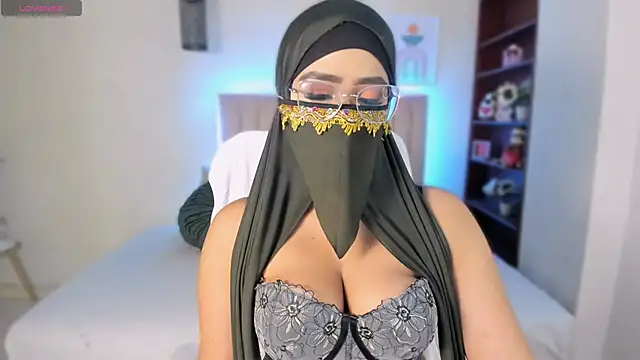 Sasha Anaan online show from 10/14/25, 08:59