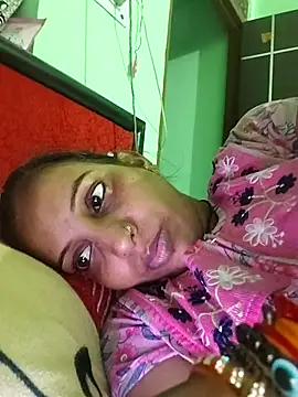 Hotty-Nidhi online show from 11/08/25, 06:07