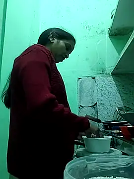 Hotty-Nidhi online show from 11/14/25, 04:17