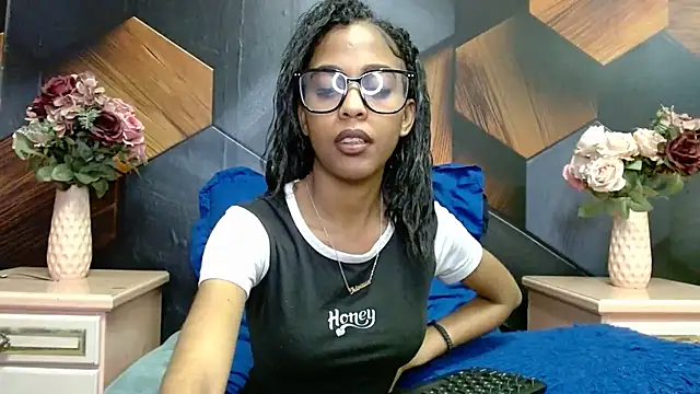 IndianSativa1 online show from 11/11/25, 05:02