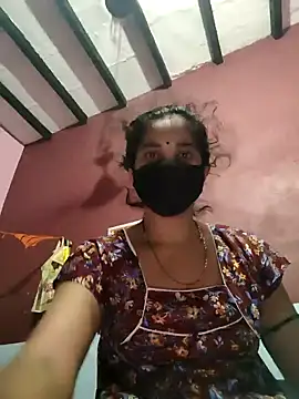 Snapshot of Hot_monika1 chatting on 09/09/25, 10:26 Hot monika1 online show from 09/09/25, 10:26