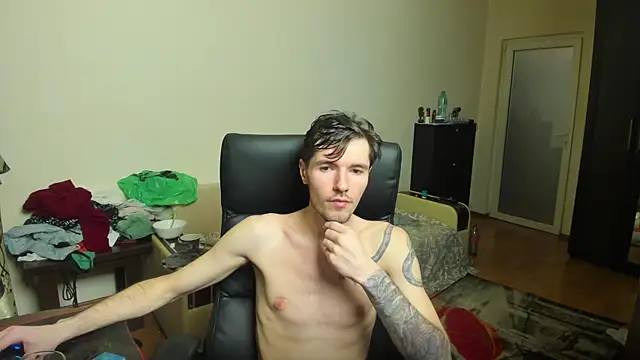 JustinPorno online show from 11/05/25, 06:52