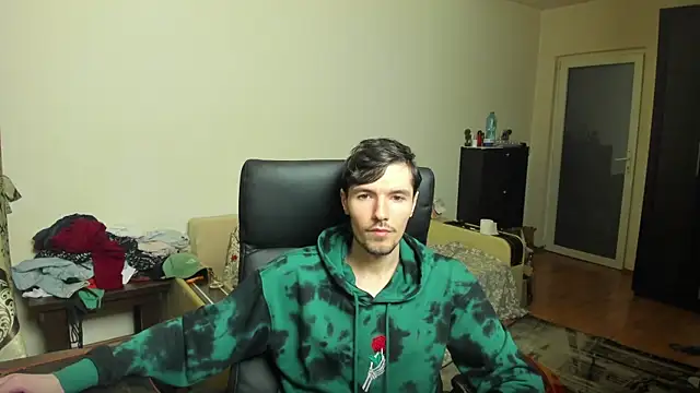 JustinPorno online show from 11/15/25, 01:14