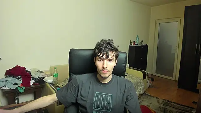 JustinPorno online show from 11/18/25, 06:18