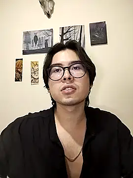 Snapshot of Dante_Gothic chatting on 03/19/25, 04:14 Dante Gothic online show from 03/19/25, 04:14