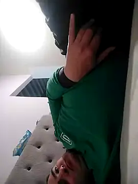 Snapshot of Andy-rtg chatting on 11/08/25, 12:00 Andy-rtg online show from 11/08/25, 12:00