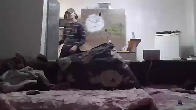 ThePython666 online show from 11/18/25, 06:45