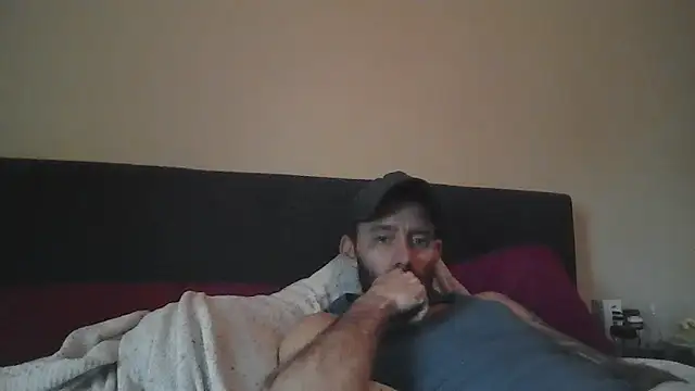 whowantsacreampie online show from 10/31/25, 12:17