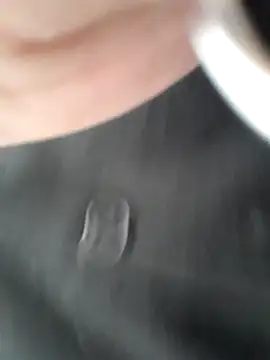 Snapshot of Nick-Ox chatting on 11/11/25, 04:23 Nick-Ox online show from 11/11/25, 04:23