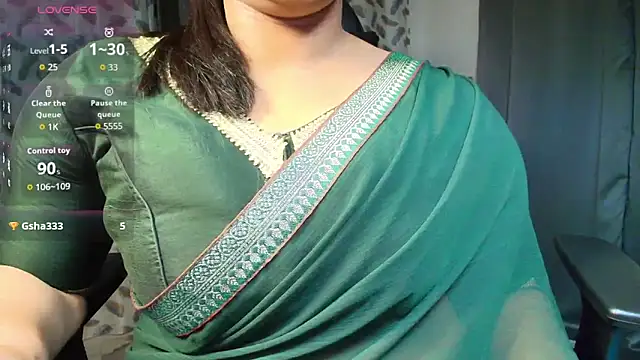 Snapshot of _Lisha_ chatting on 09/23/25, 04:21 Lisha online show from 09/23/25, 04:21