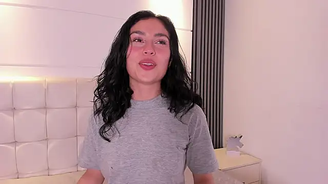 Snapshot of iberiavega chatting on 03/20/25, 03:58 iberiavega online show from 03/20/25, 03:58