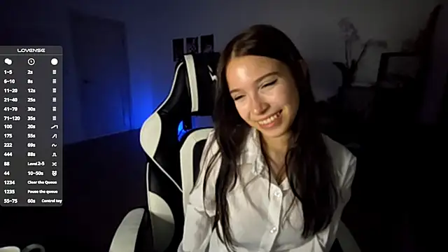 MayAgard online show from 10/24/25, 07:32