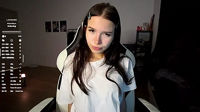 MayAgard online show from 10/31/25, 07:37