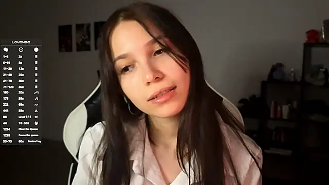 MayAgard online show from 11/06/25, 07:15