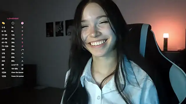 MayAgard online show from 11/14/25, 04:17