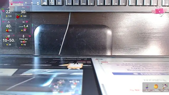 Snapshot of mia_velvet1 chatting on 11/04/25, 01:32 mia velvet1 online show from 11/04/25, 01:32