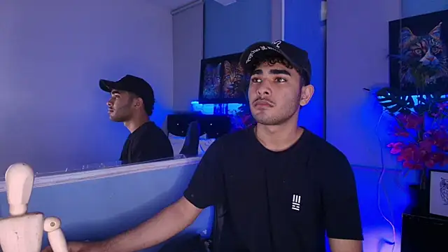 LucasCarterr  online show from 11/12/25, 04:02