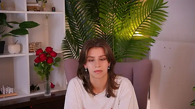 Snapshot of NormaCusson chatting on 03/13/25, 10:26 NormaCusson online show from 03/13/25, 10:26