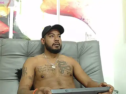 BladeFoxxx1 online show from 10/18/25, 01:12