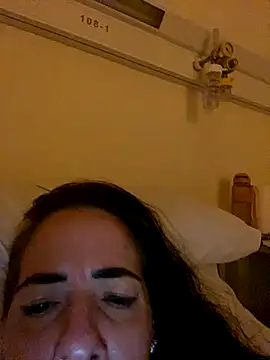 Snapshot of Ginevra_75 chatting on 09/21/25, 07:15 Ginevra 75 online show from 09/21/25, 07:15