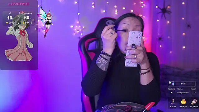 Snapshot of Madison_Mayer chatting on 10/29/25, 12:29 Madison Mayer online show from 10/29/25, 12:29