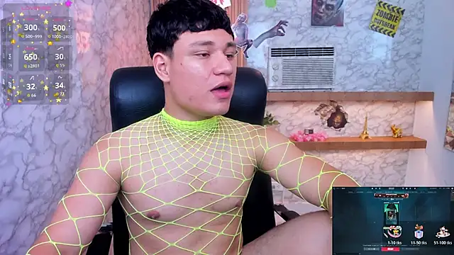 AndrewPeach  online show from 10/23/25, 08:07