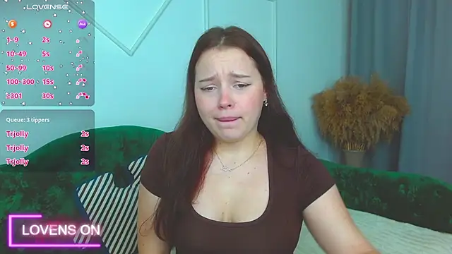 Cute kitty- online show from 11/08/25, 08:36